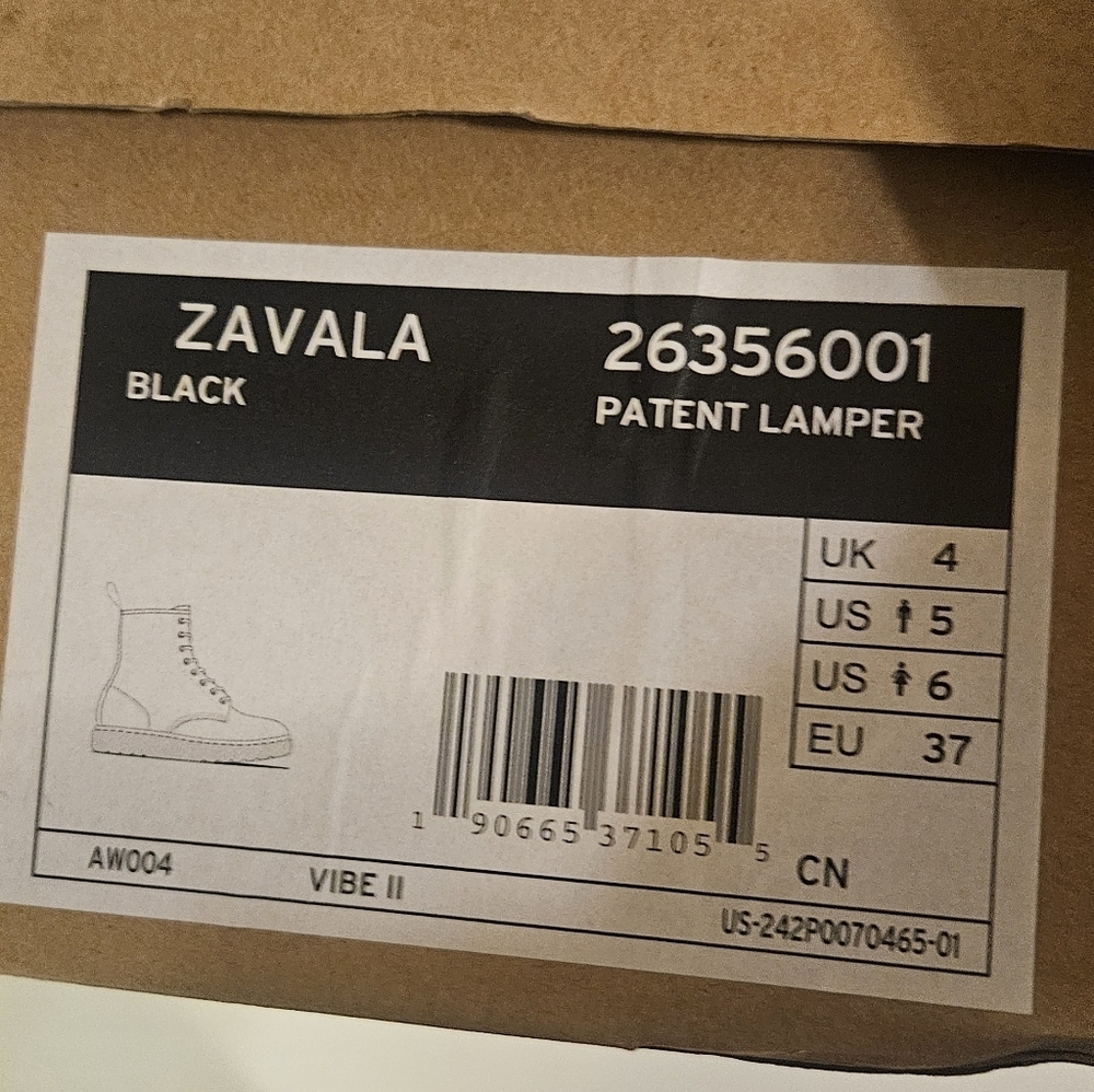 Dr Doc Martens Zavala 5M/6L. Black Air Wair Smooth Leather Combat Boots Patent - Picture 5 of 5